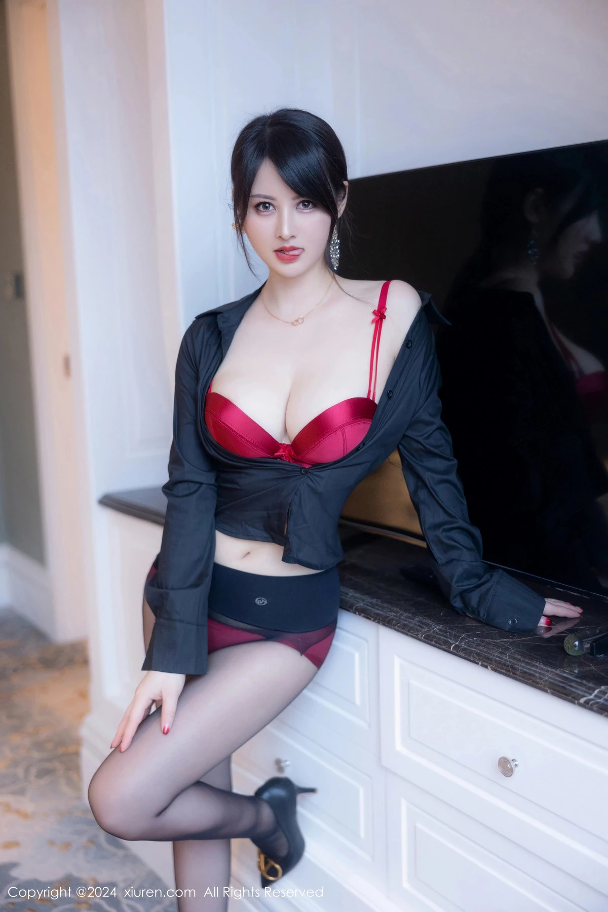 [XiuRen秀人网]第8569期诗诗写真 [82P]-040