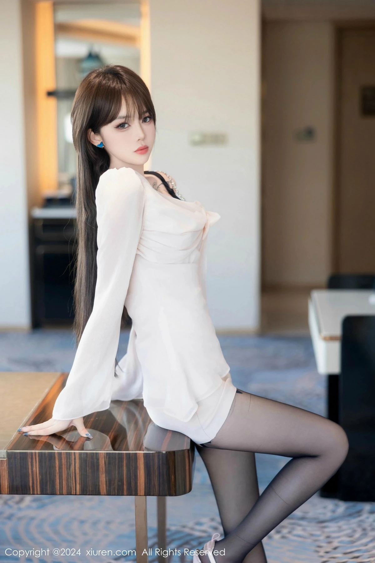 [XiuRen秀人网]第8591期奶瓶写真 [85P]-014