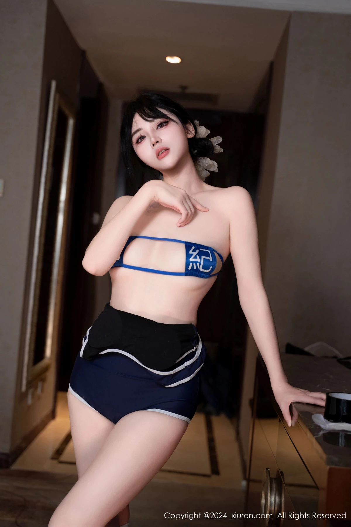 [XiuRen秀人网]第8604期汐汐爱吃草莓写真 [86P]-026