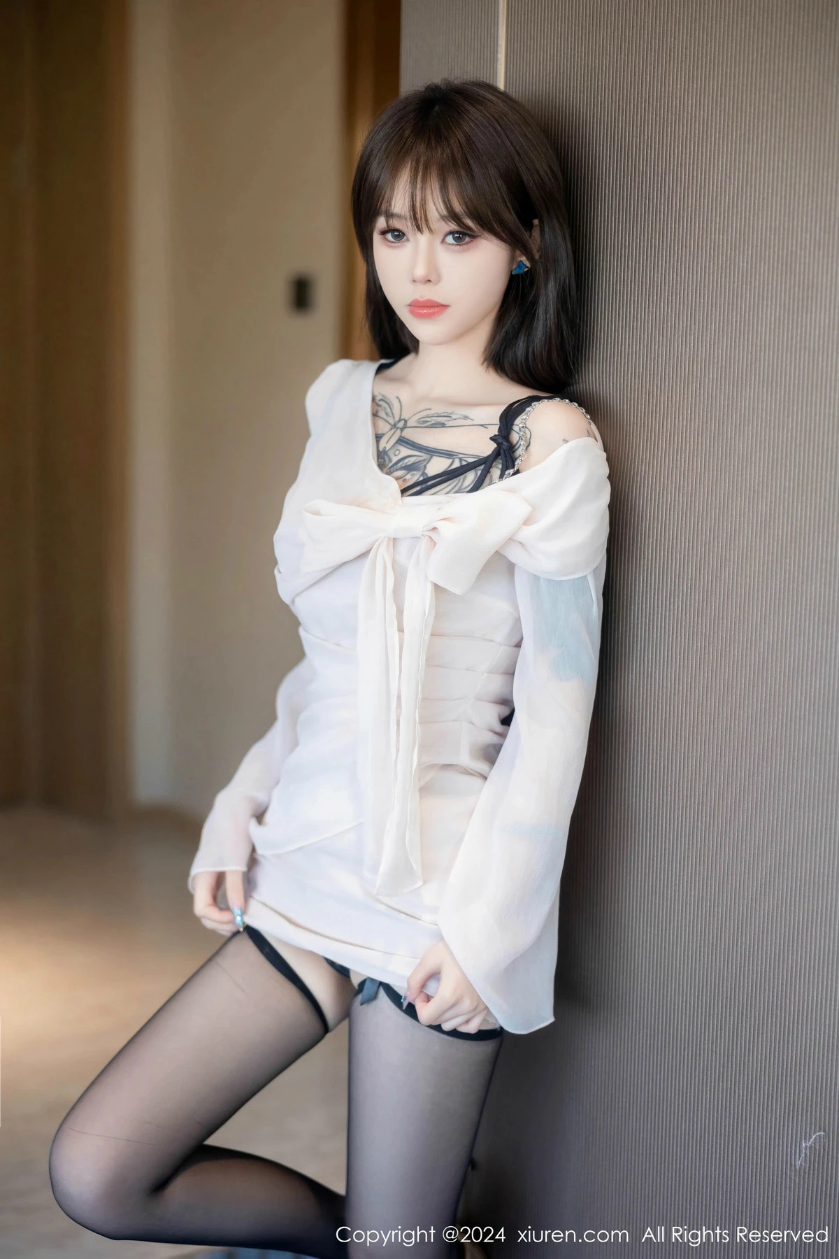 [XiuRen秀人网]第8591期奶瓶写真 [85P]-006