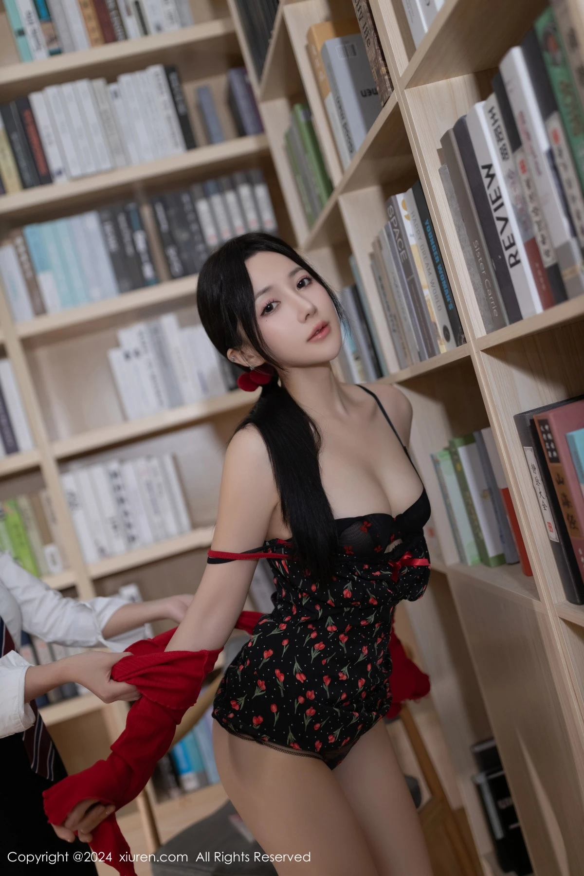 [XiuRen秀人网]第8596期鱼子酱写真 [81P]-039