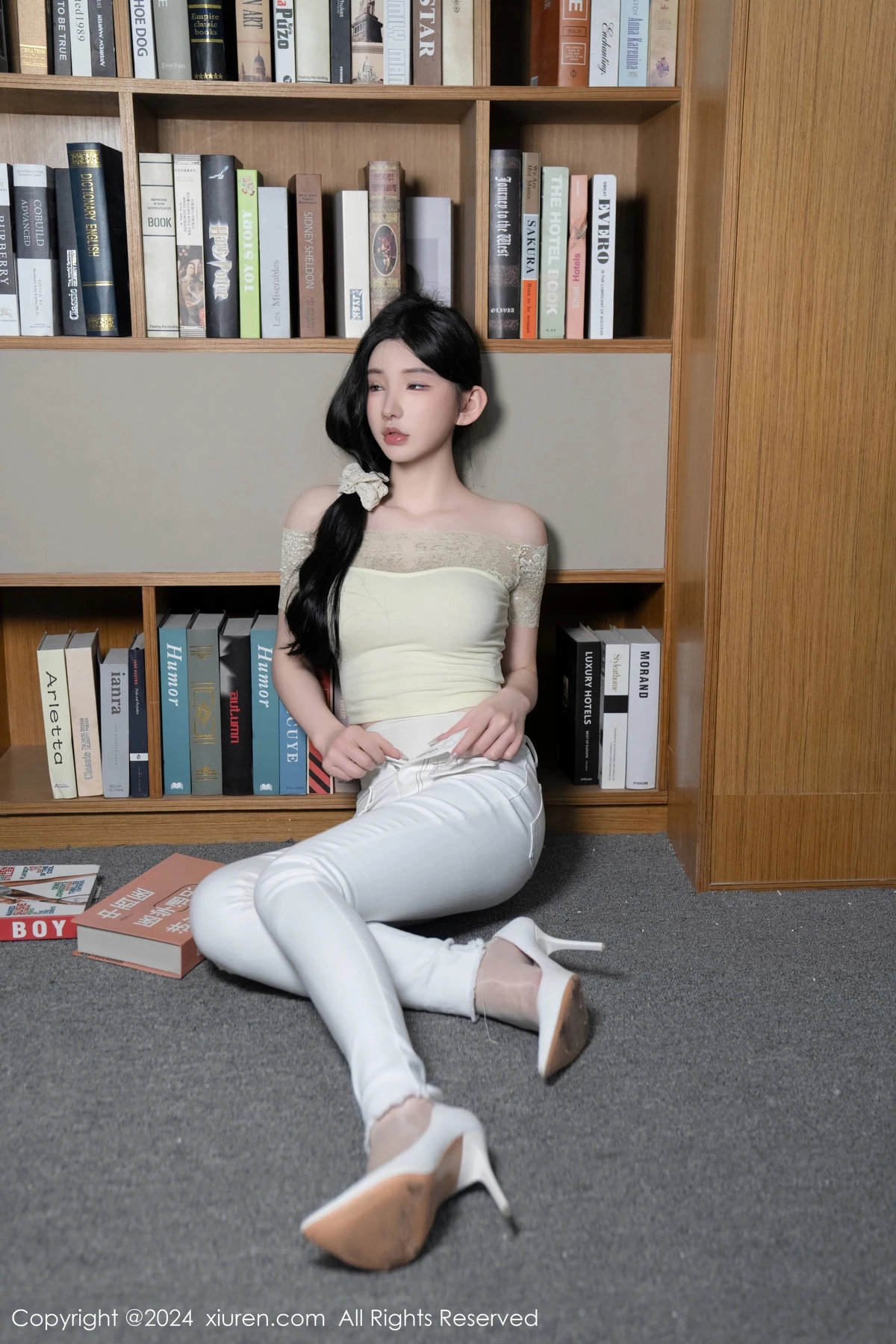 [XiuRen秀人网]第8633期周于希写真 [91P]-030