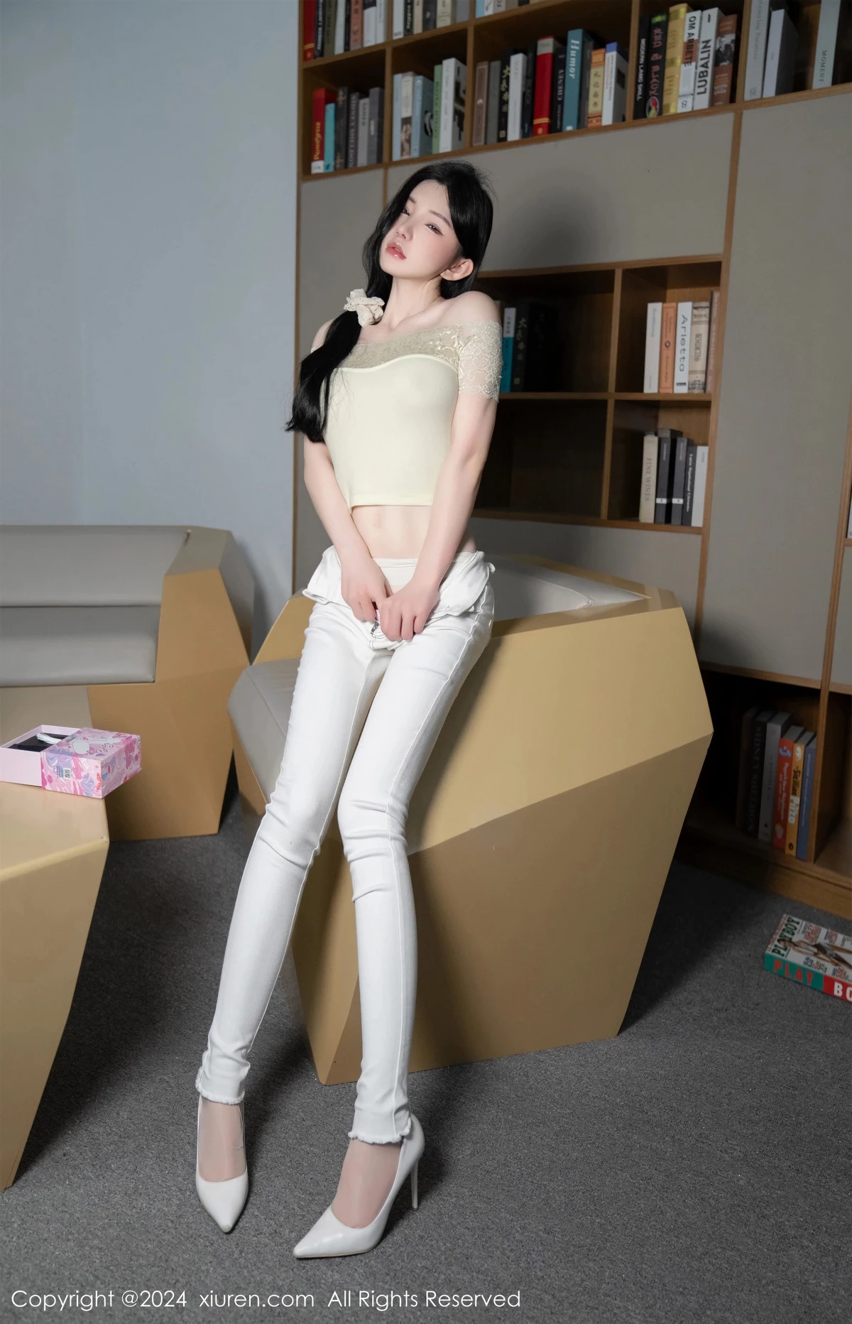 [XiuRen秀人网]第8633期周于希写真 [91P]-045