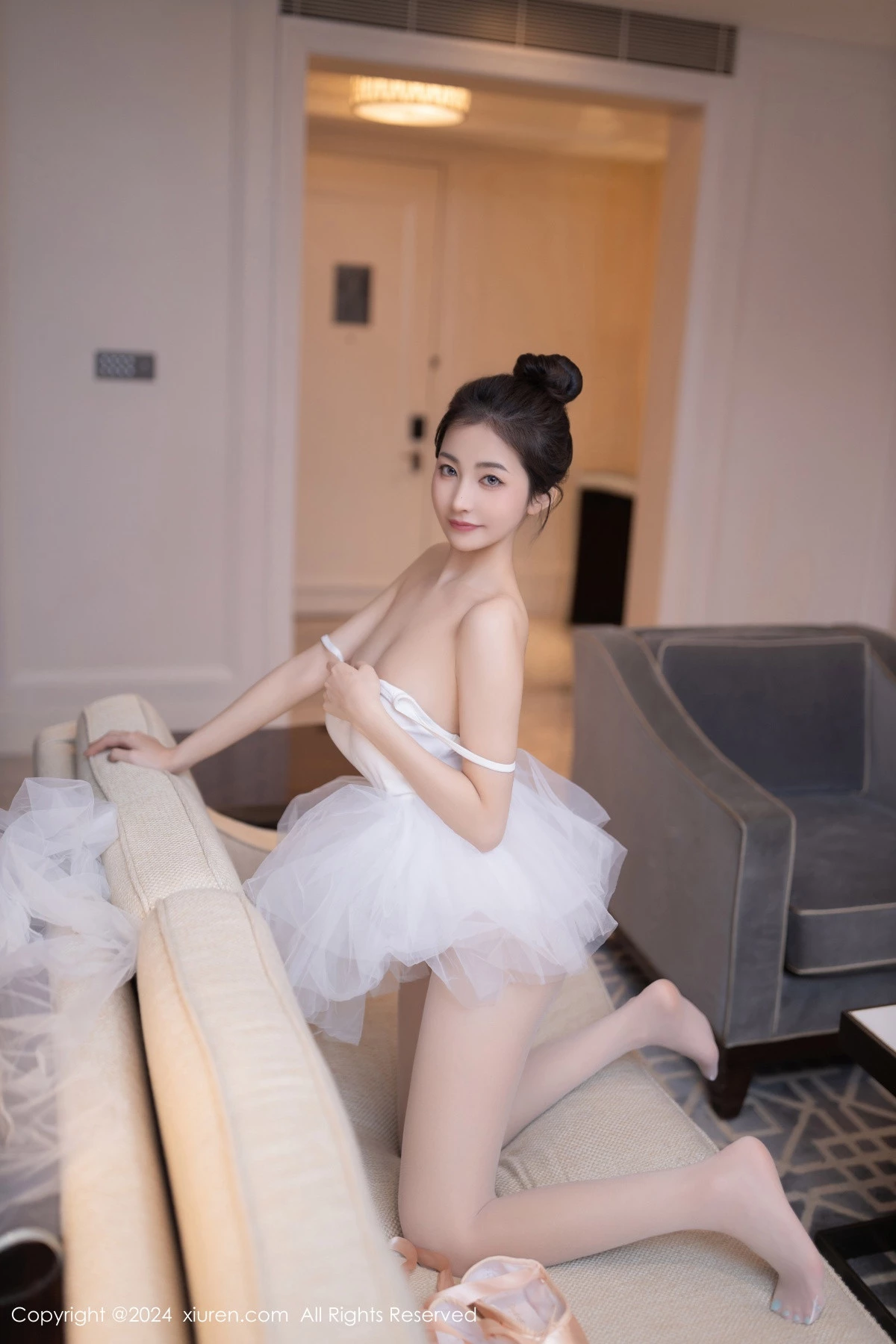 [XiuRen秀人网]第8657期鱼尾写真 [80P]-038