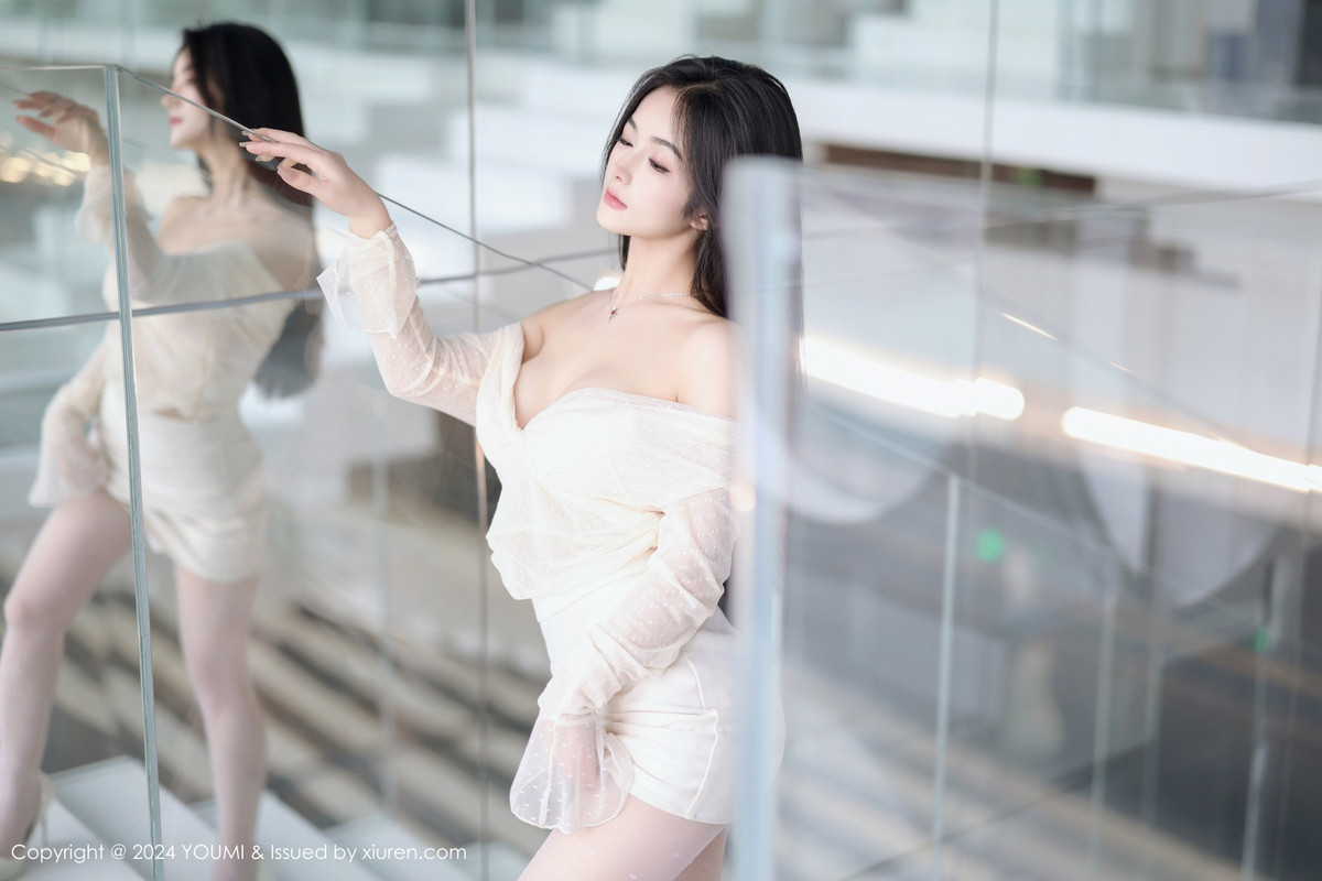[YouMi尤蜜荟]第1072期谭小灵写真 [96P]-010