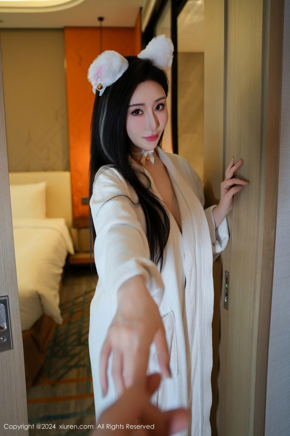 [XiuRen秀人网]第8679期田兮白写真 [124P]-002
