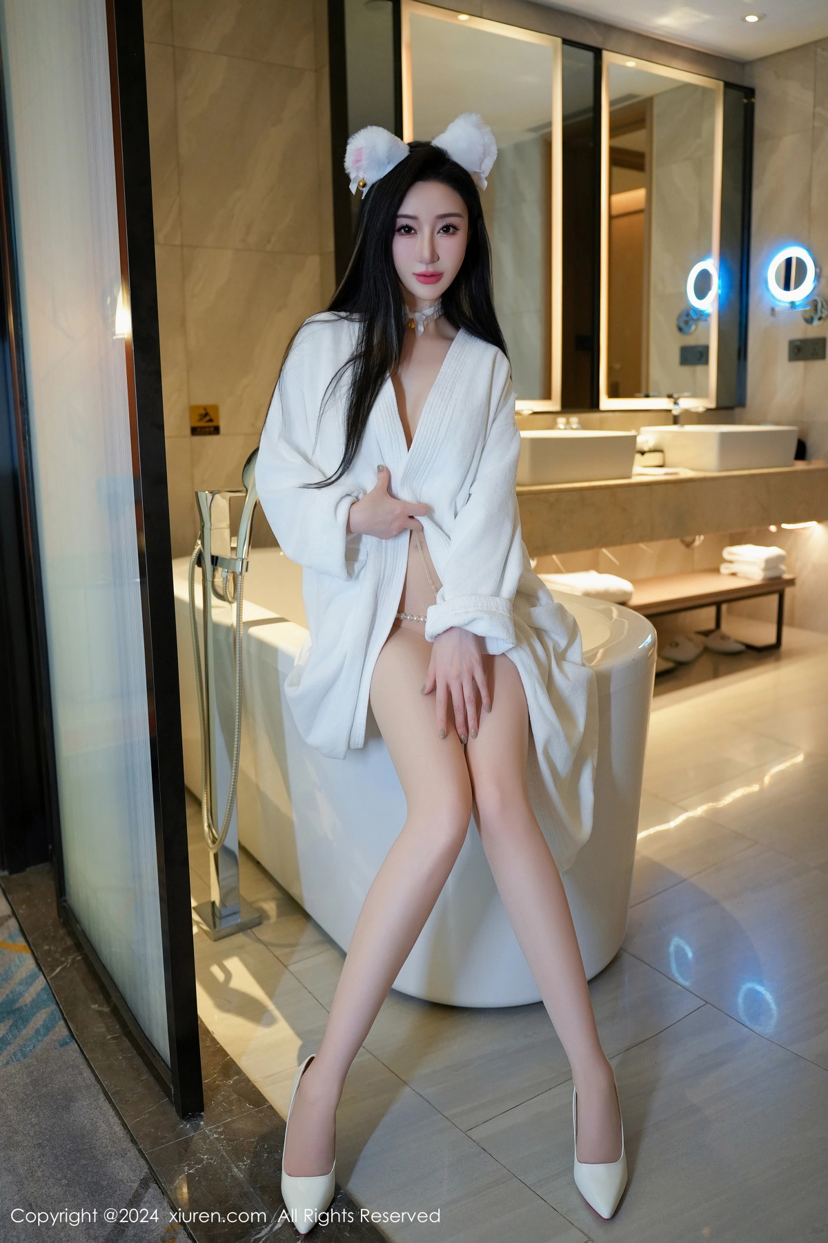 [XiuRen秀人网]第8679期田兮白写真 [124P]-076
