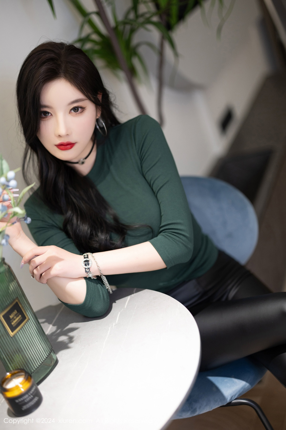 [XiuRen秀人网]第8707期杨晨晨写真 [90P]-002