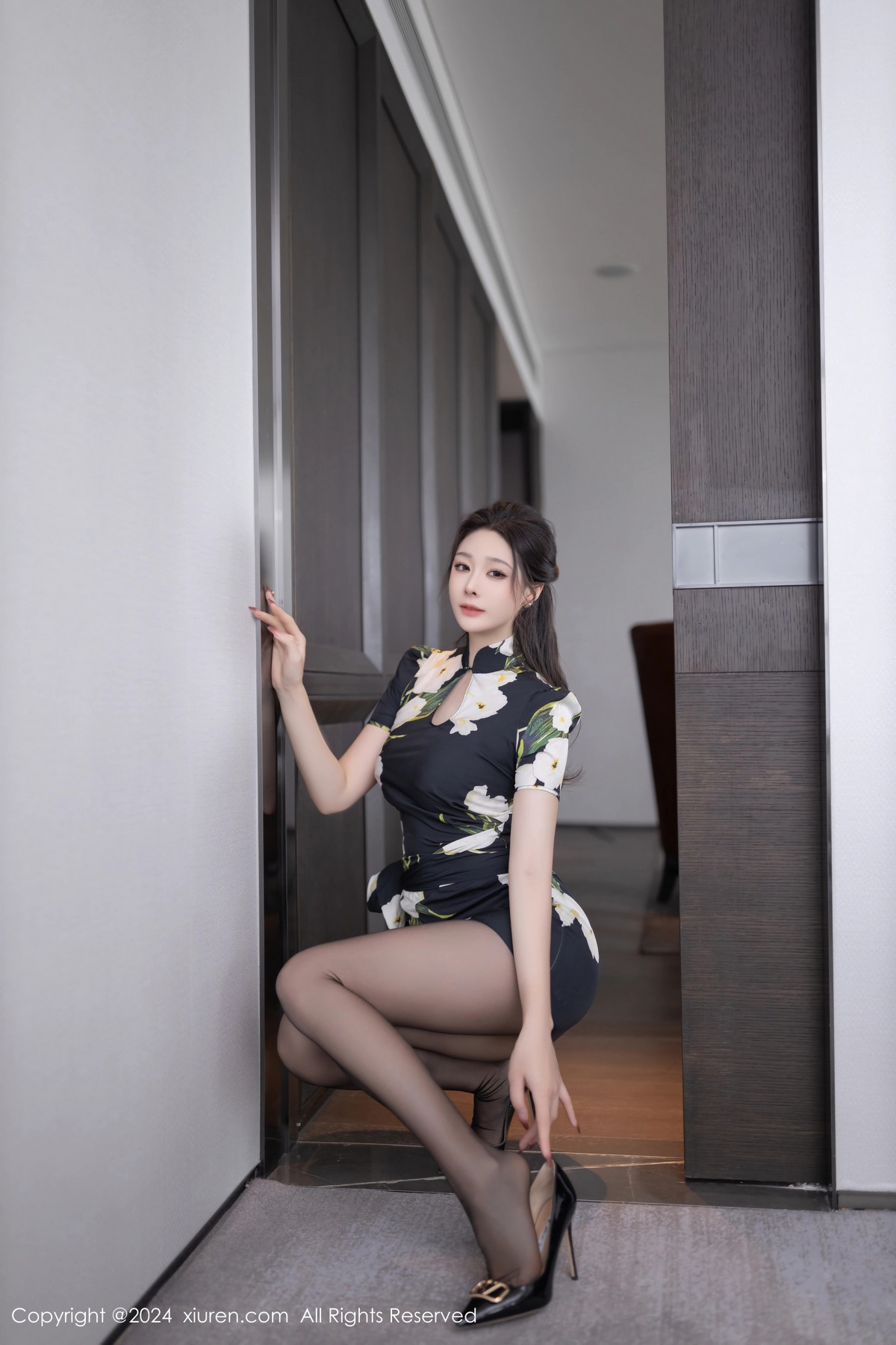 [XiuRen秀人网]第8768期小逗逗写真 [80P]-006