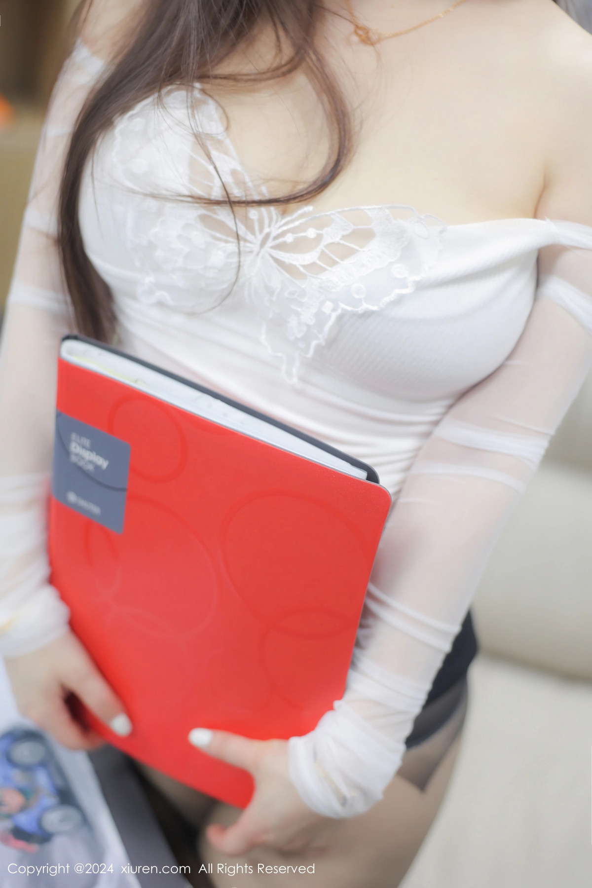 [XiuRen秀人网]第8766期诗诗写真 [81P]-031