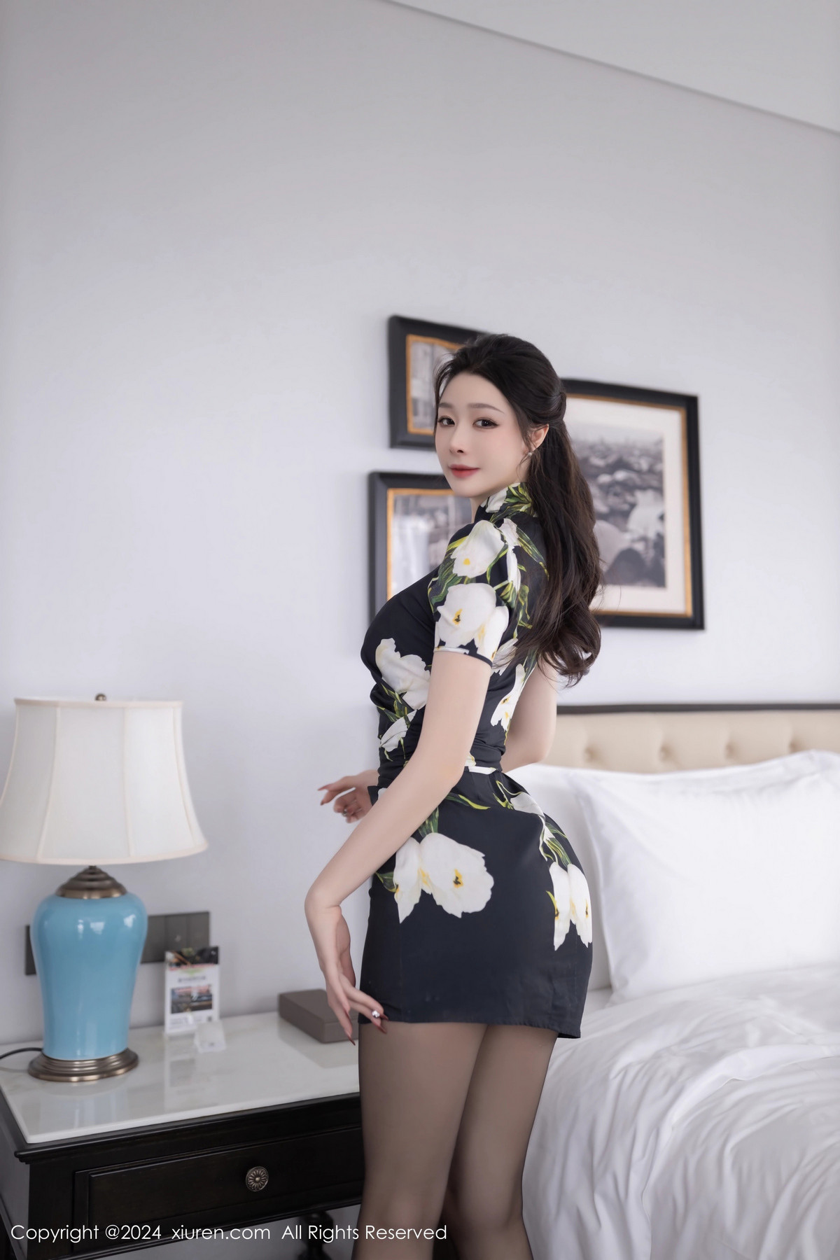 [XiuRen秀人网]第8768期小逗逗写真 [80P]-001