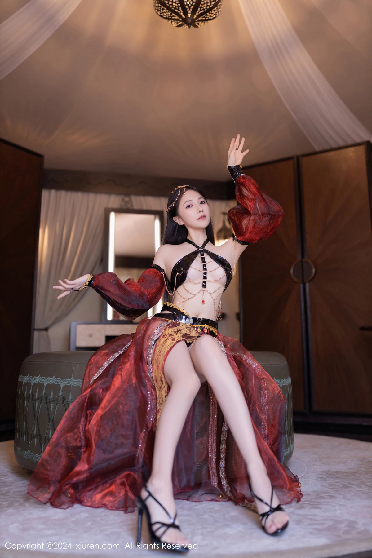[XiuRen秀人网]第8778期鱼子酱写真 [80P]-010