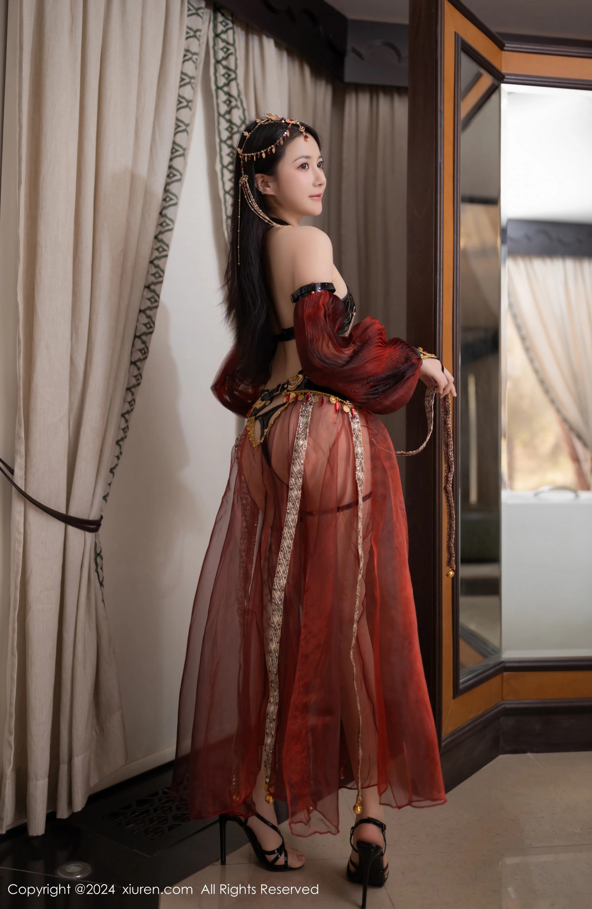 [XiuRen秀人网]第8778期鱼子酱写真 [80P]-006