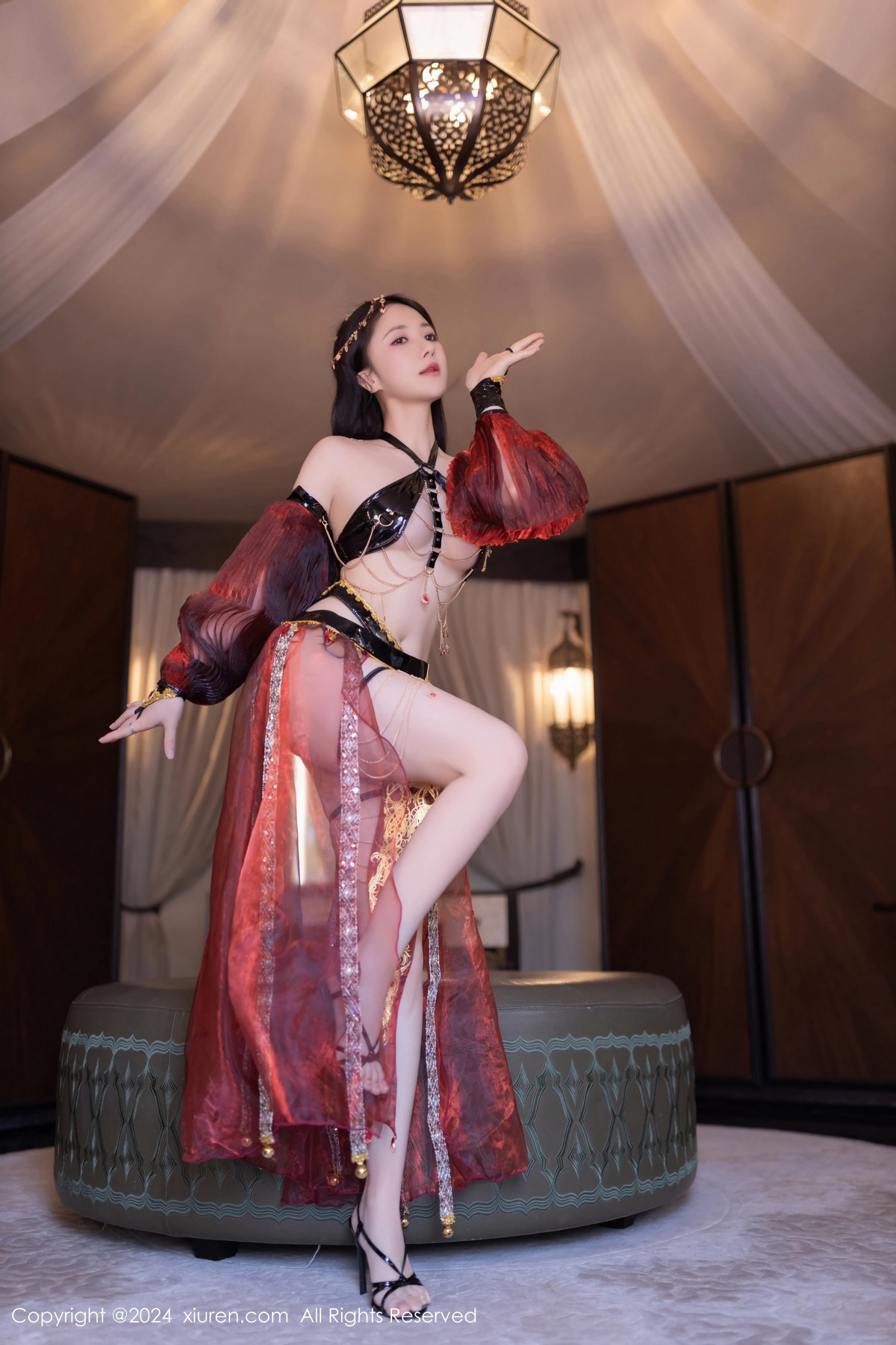 [XiuRen秀人网]第8778期鱼子酱写真 [80P]-012