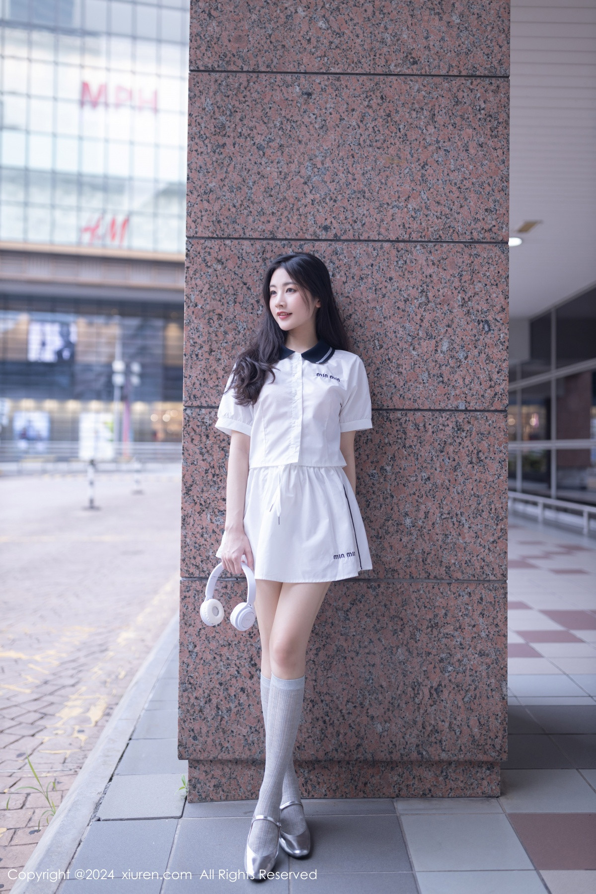 [XiuRen秀人网]第8793期鱼尾写真 [80P]-004
