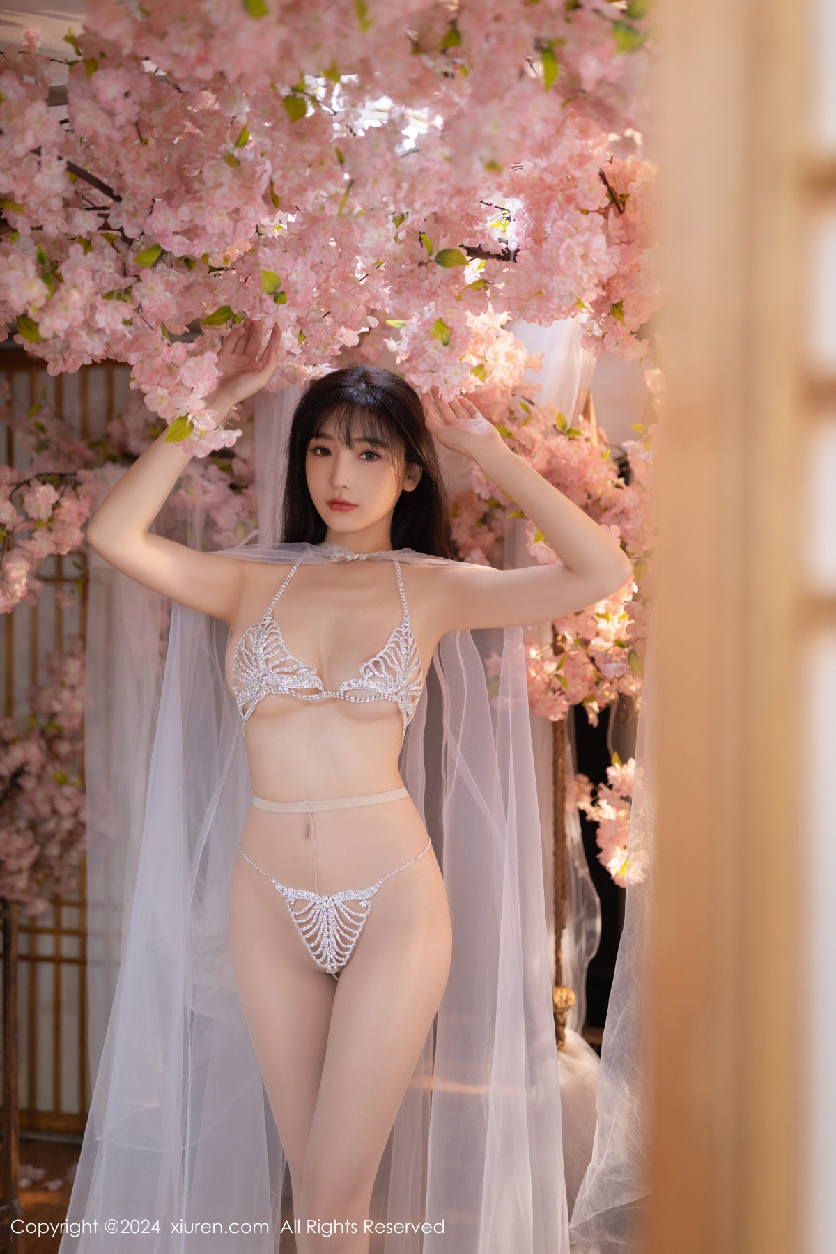 [XiuRen秀人网]第8807期陆萱萱写真 [80P]-005