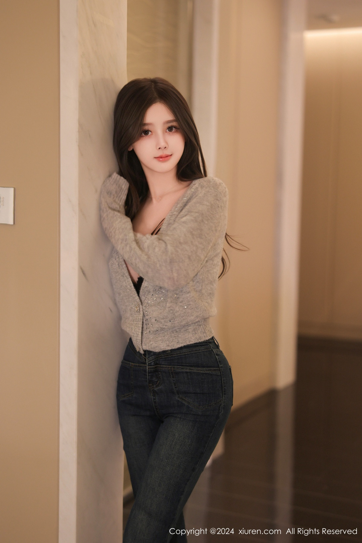 [XiuRen秀人网]第8806期奶喵喵写真 [81P]-014