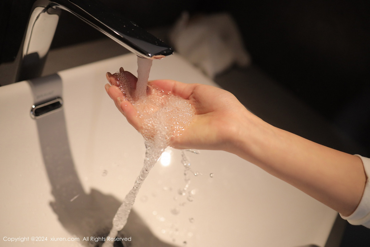 [XiuRen秀人网]第8804期Lingyu69写真 [84P]-003