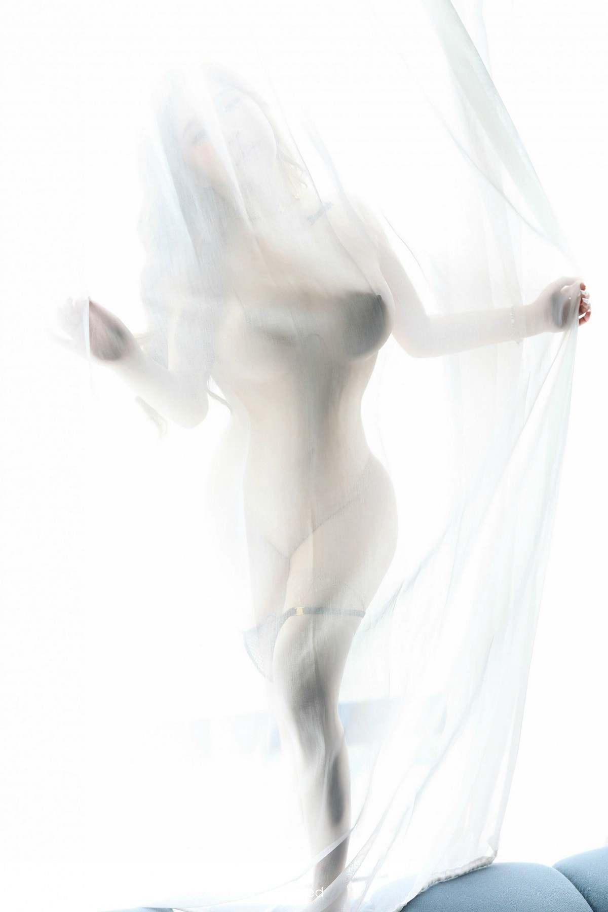 [XiuRen秀人网]第8813期小海臀写真 [71P]-055