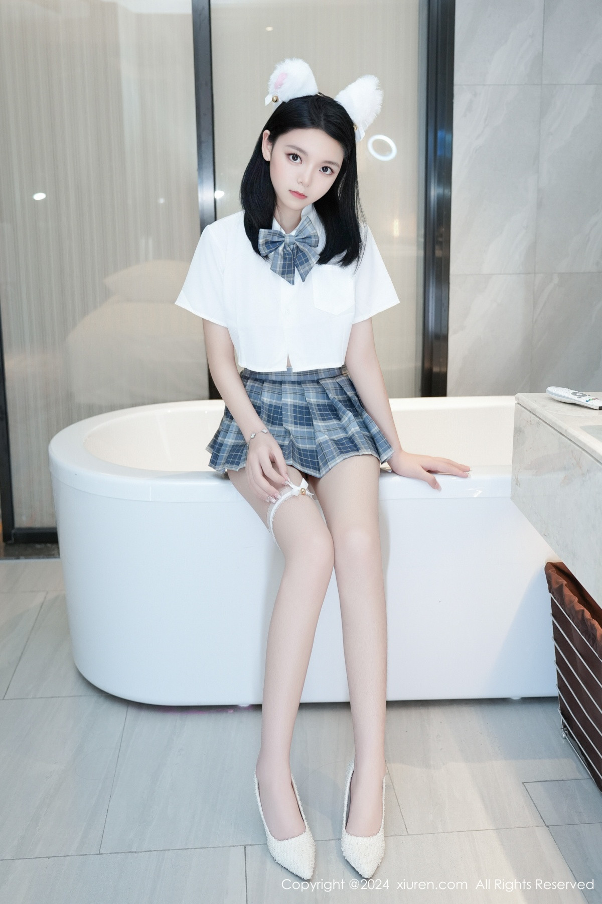 [XiuRen秀人网]第8715期唐心心写真 [68P]-014