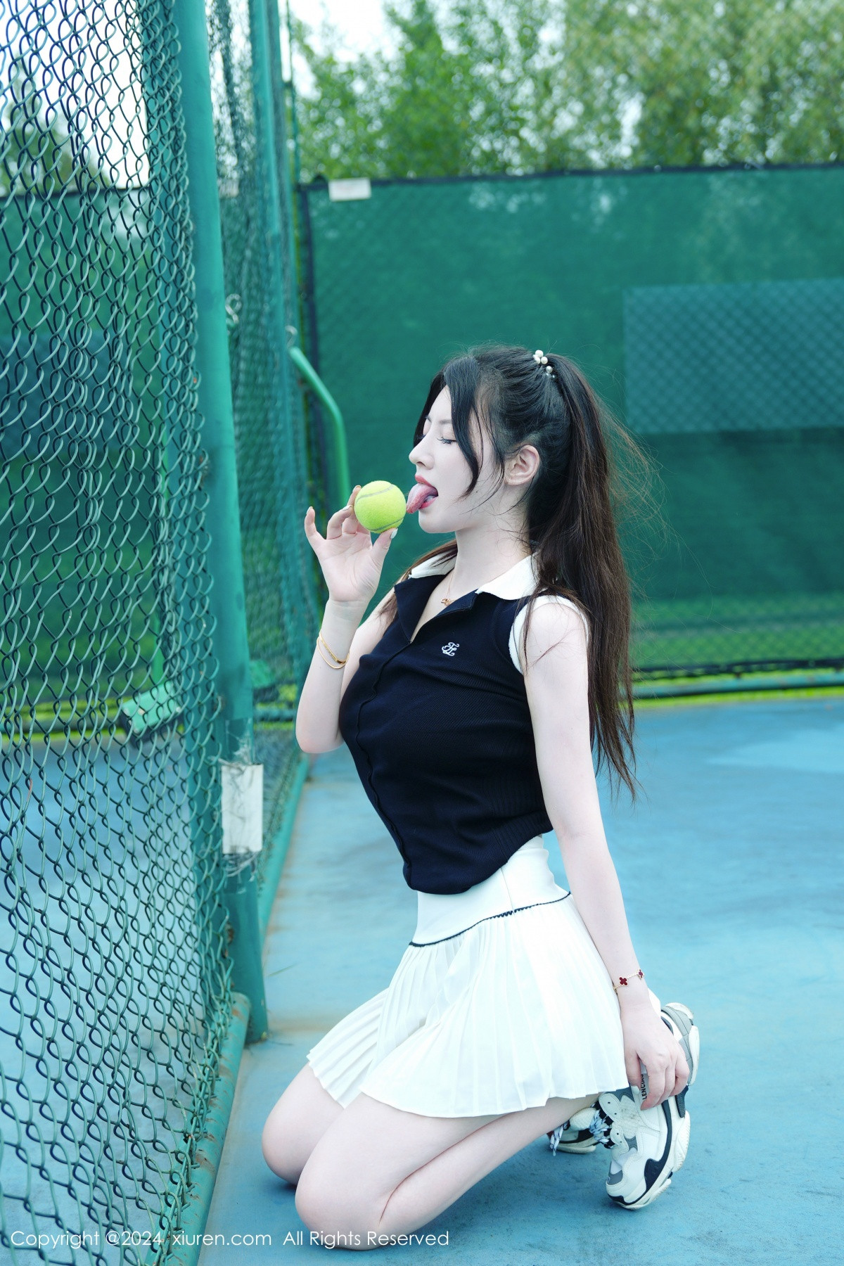 [XiuRen秀人网]第8821期诗诗写真 [73P]-043