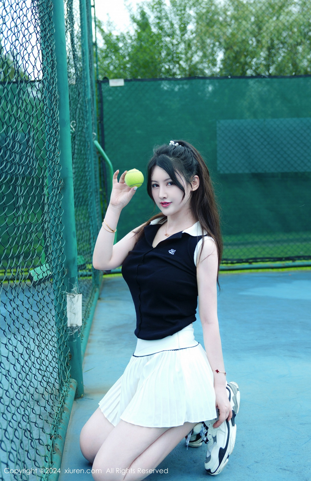 [XiuRen秀人网]第8821期诗诗写真 [73P]-051