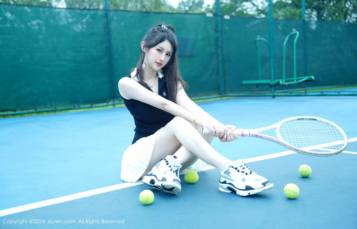 [XiuRen秀人网]第8821期诗诗写真 [73P]-002