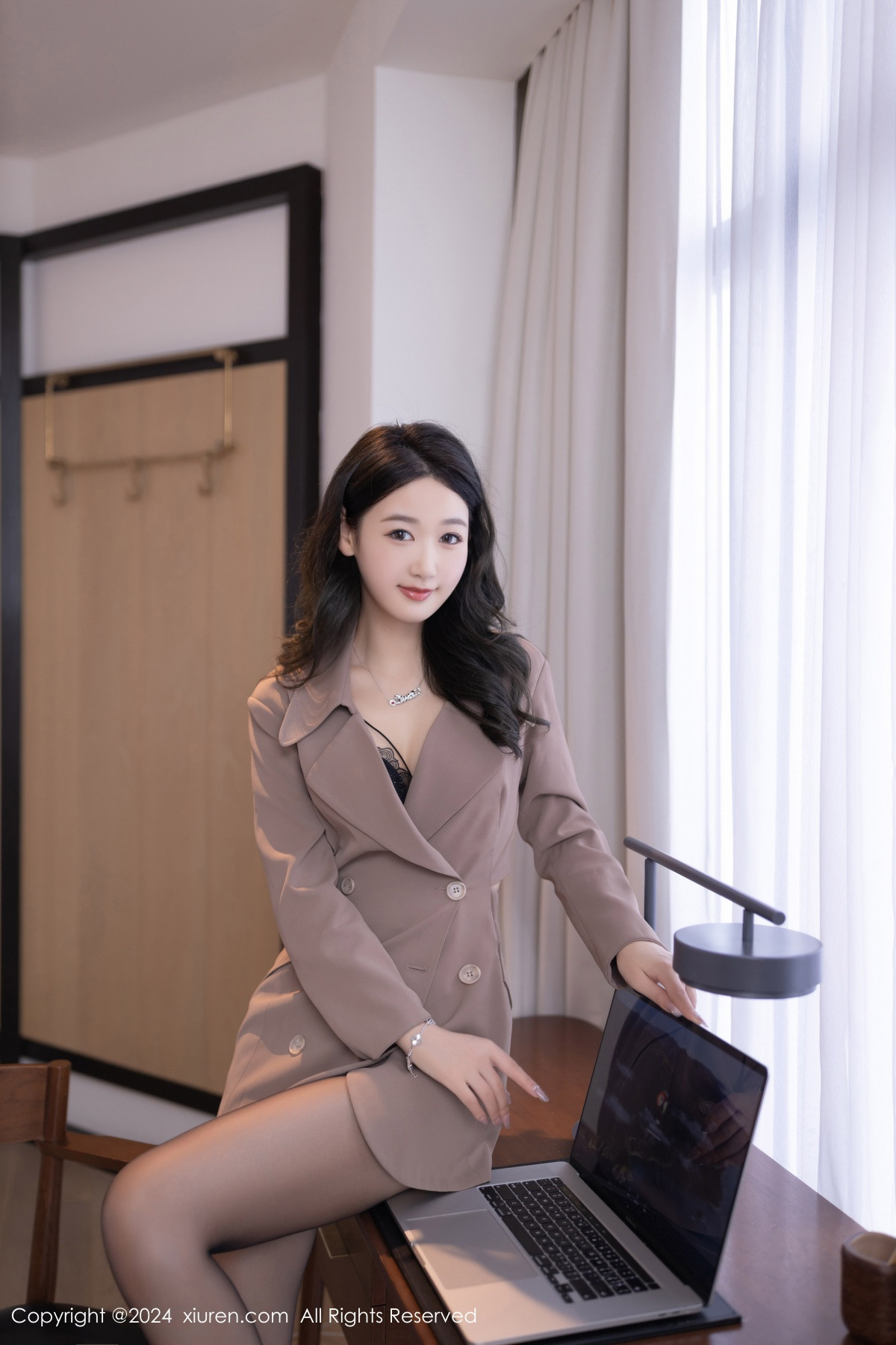 [XiuRen秀人网]第8824期唐安琪写真 [83P]-002