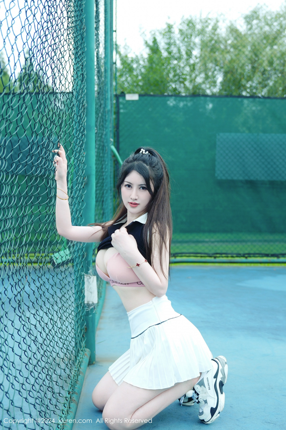 [XiuRen秀人网]第8821期诗诗写真 [73P]-023