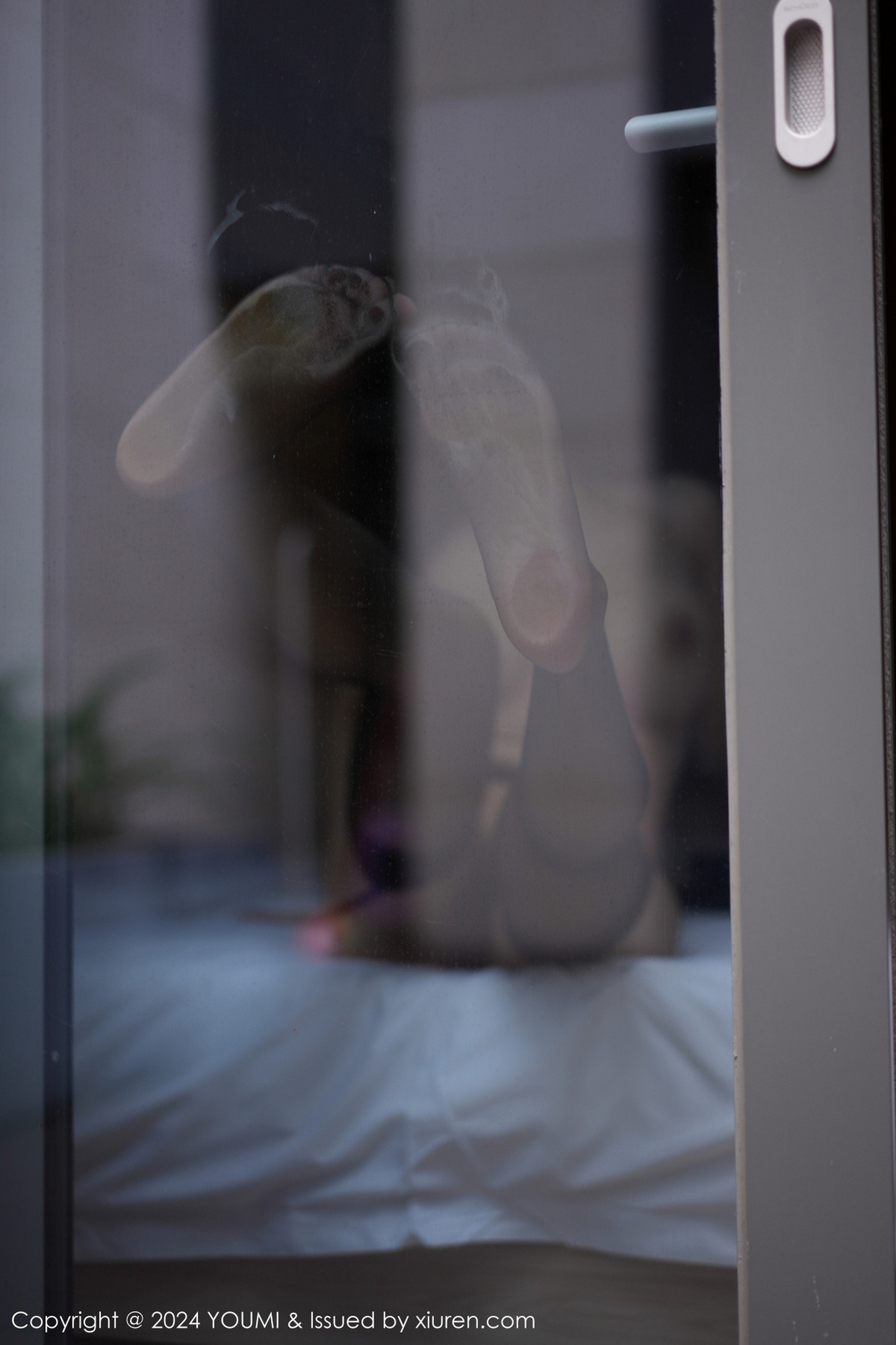 [YouMi尤蜜荟]第1082期心妍小公主写真 [66P]-056