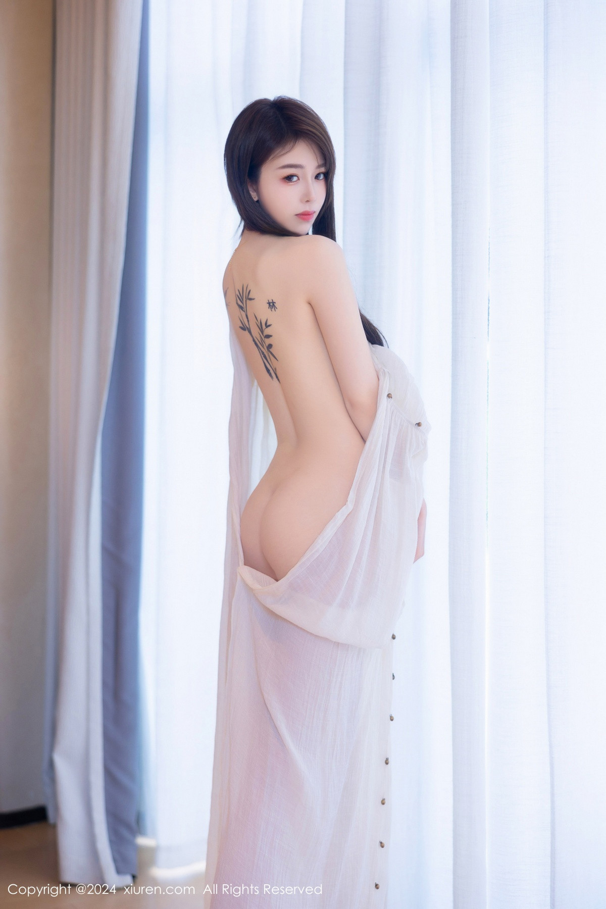 [XiuRen秀人网]第8842期夏竹写真 [83P]-038