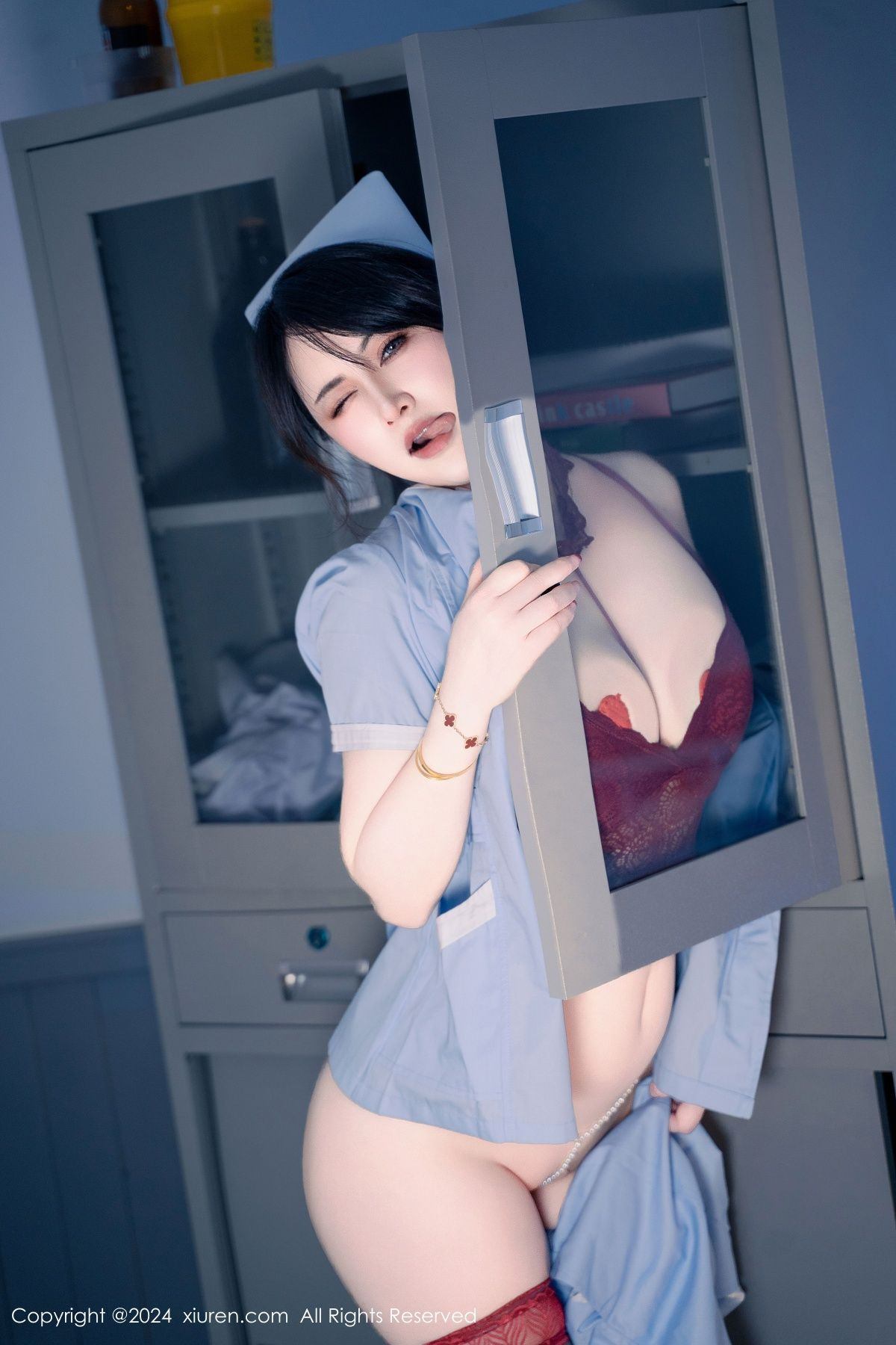 [XiuRen秀人网]第8859期诗诗写真 [114P]-044