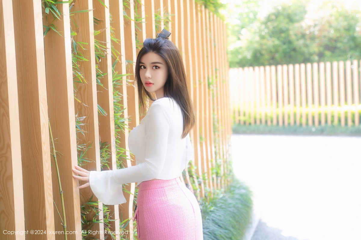 [XiuRen秀人网]第8872期尹甜甜写真 [70P]-011