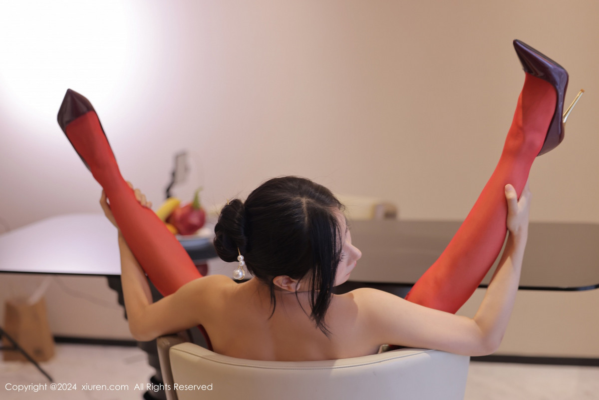 [XiuRen秀人网]第8871期尹甜甜写真 [93P]-077