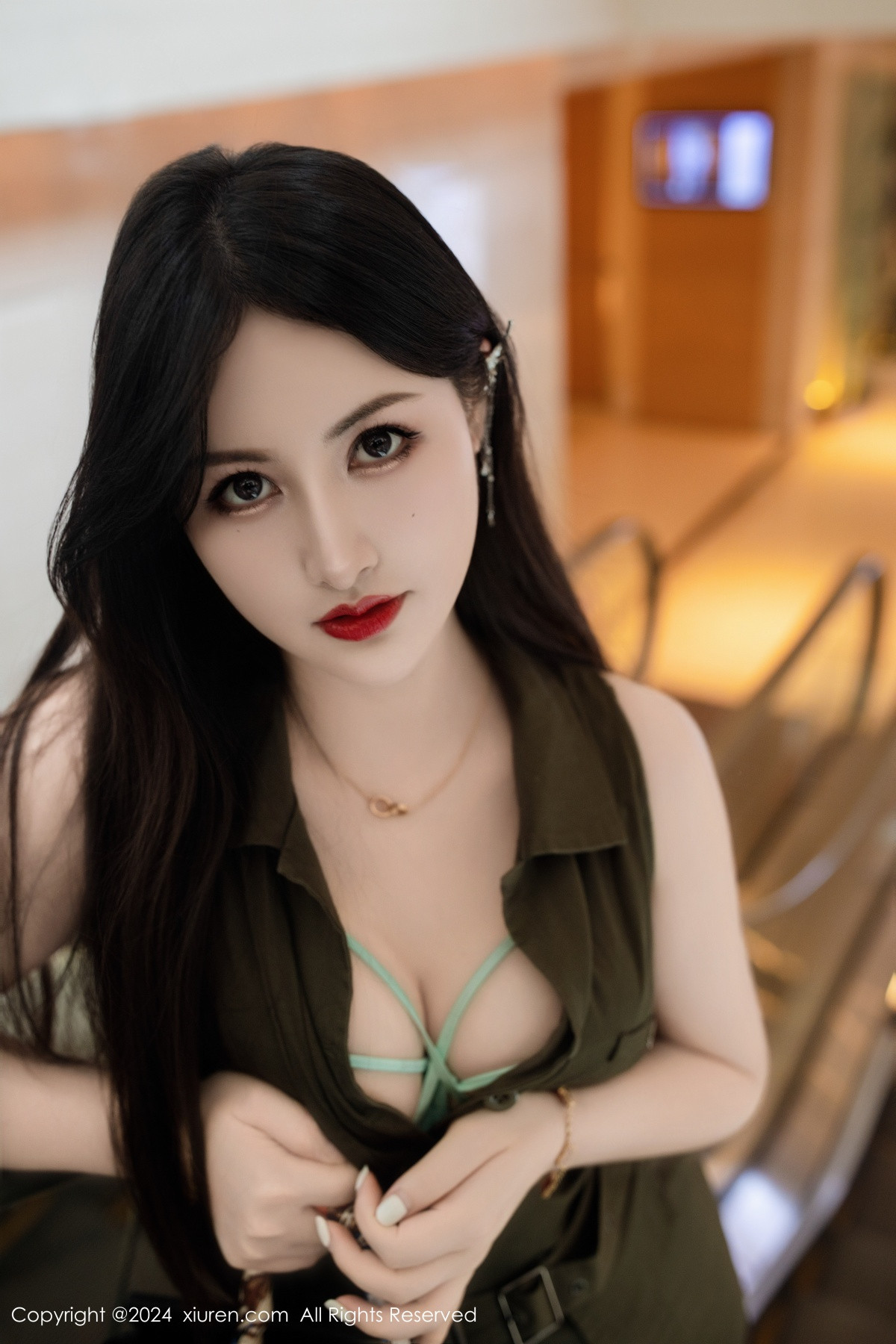 [XiuRen秀人网]第8940期诗诗写真 [72P]-016