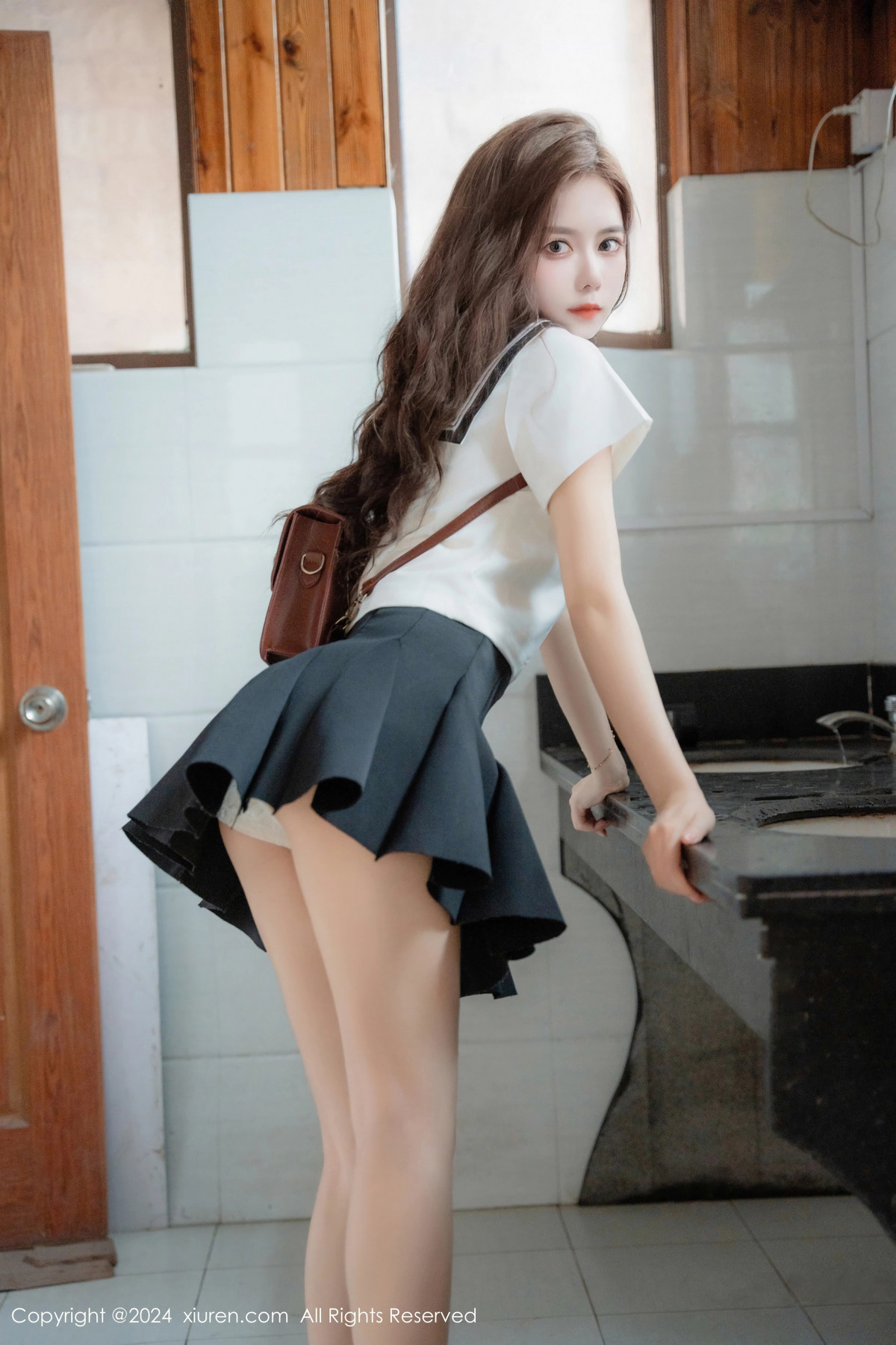 [XiuRen秀人网]第8948期拍黄瓜写真 [81P]-031