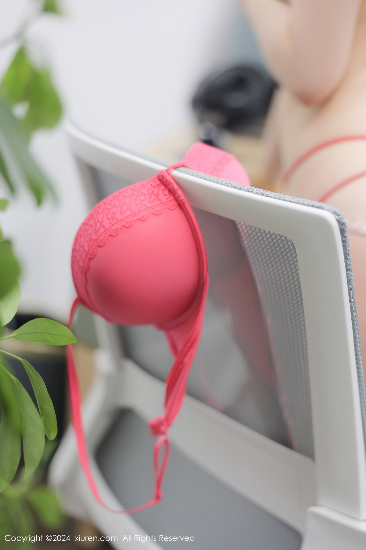 [XiuRen秀人网]第8971期诗诗写真 [85P]-078