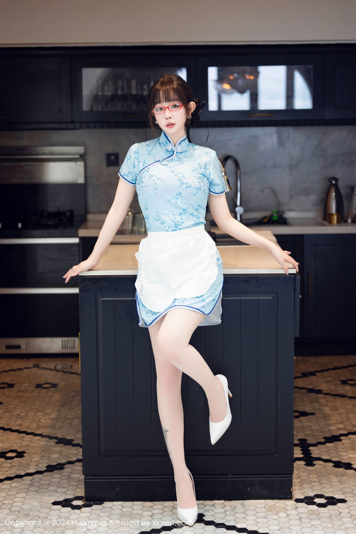 [HuaYang花漾]第593期王雨纯写真 [93P]-002
