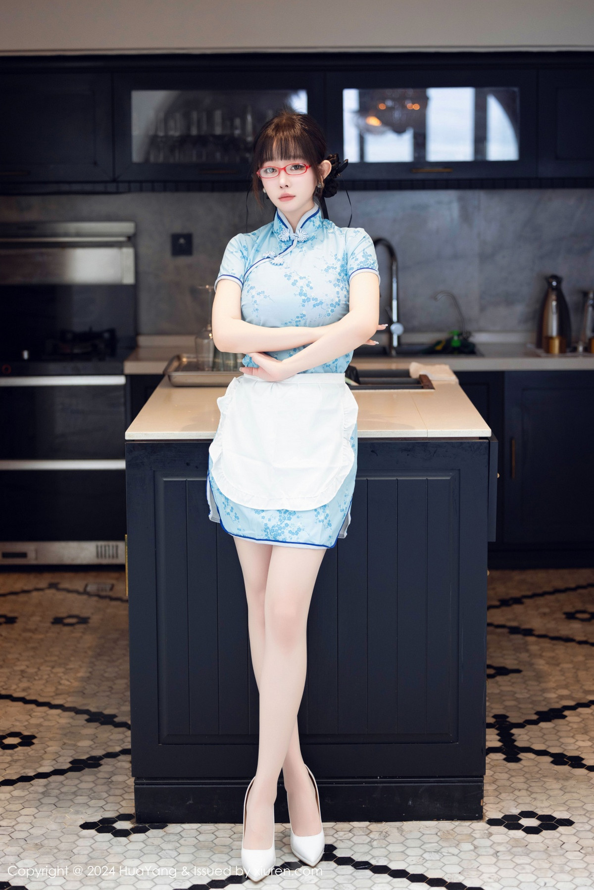 [HuaYang花漾]第593期王雨纯写真 [93P]-001