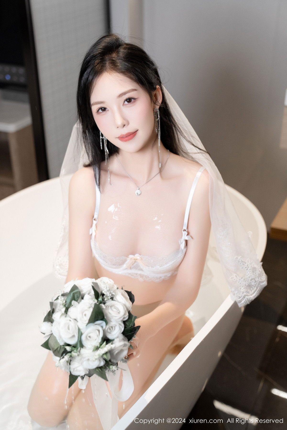 [XiuRen秀人网]第8998期利世写真 [100P]-072