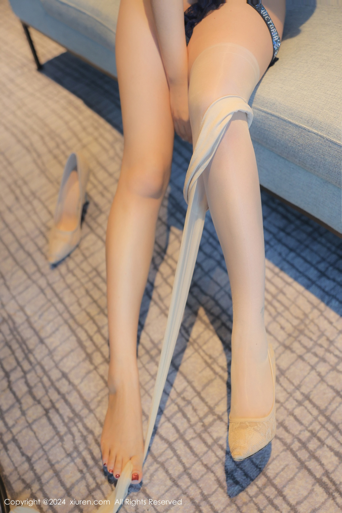 [XiuRen秀人网]第8989期麦田写真 [83P]-064