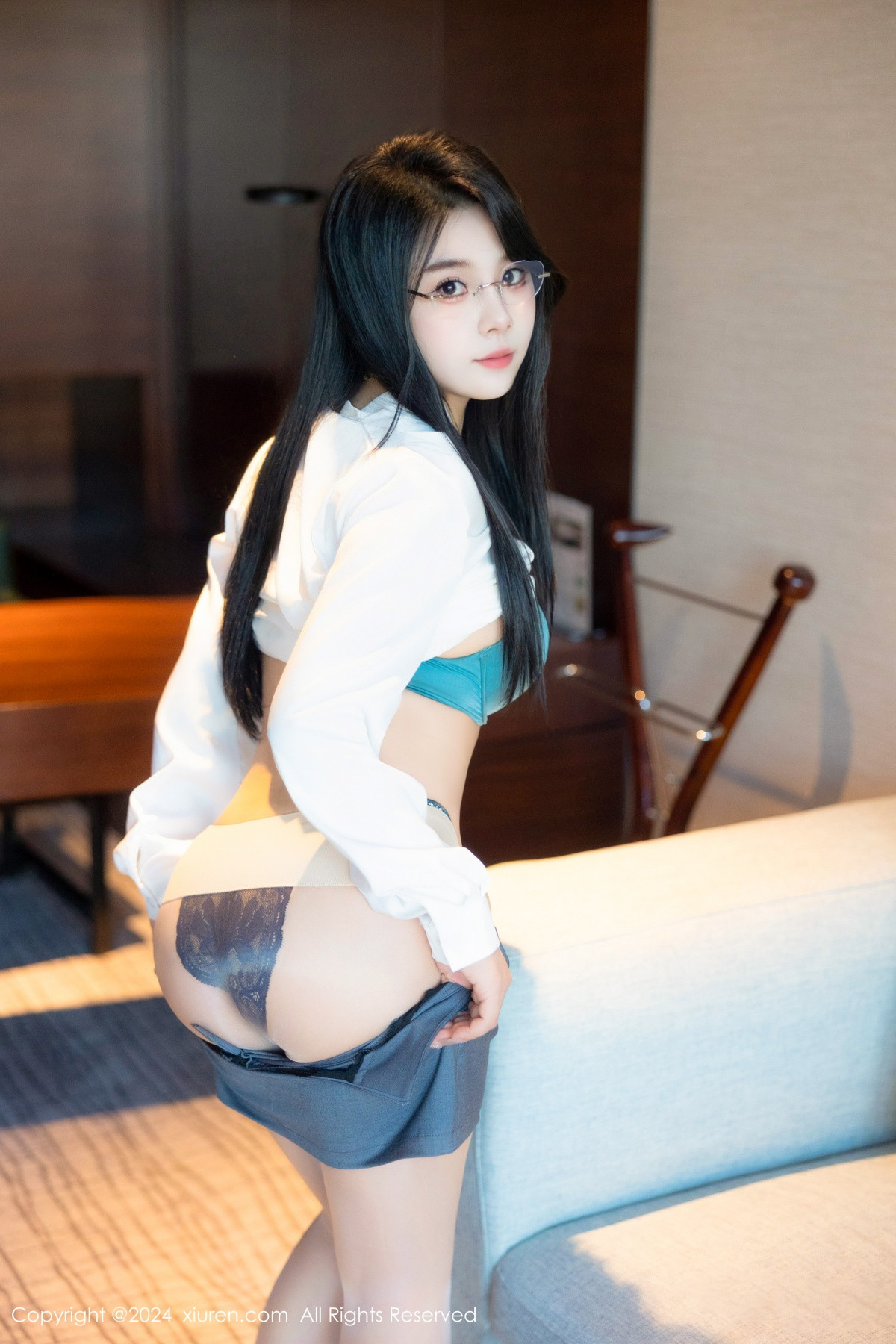 [XiuRen秀人网]第8989期麦田写真 [83P]-050
