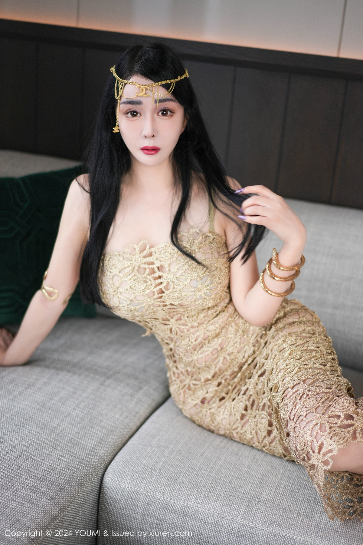 [YouMi尤蜜荟]第599期允爾写真 [69P]-001