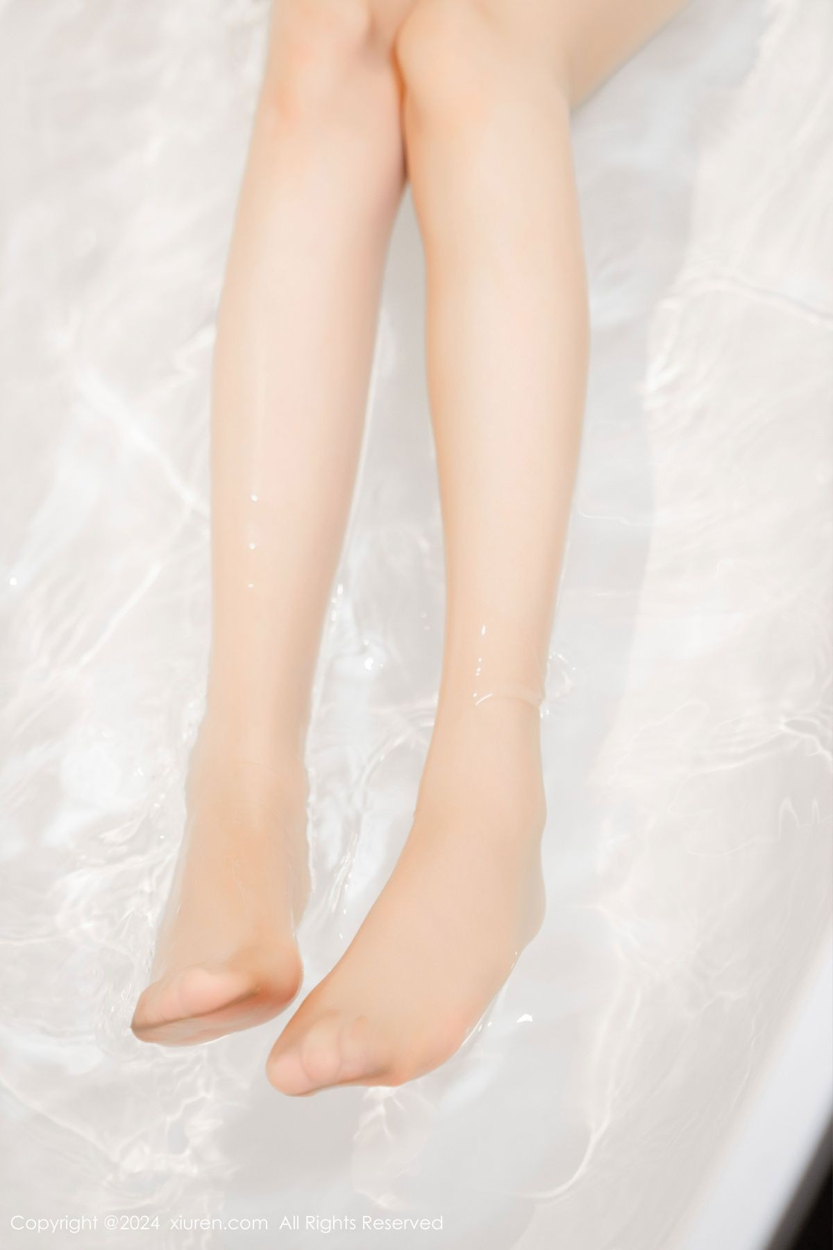[XiuRen秀人网]第8998期利世写真 [100P]-086