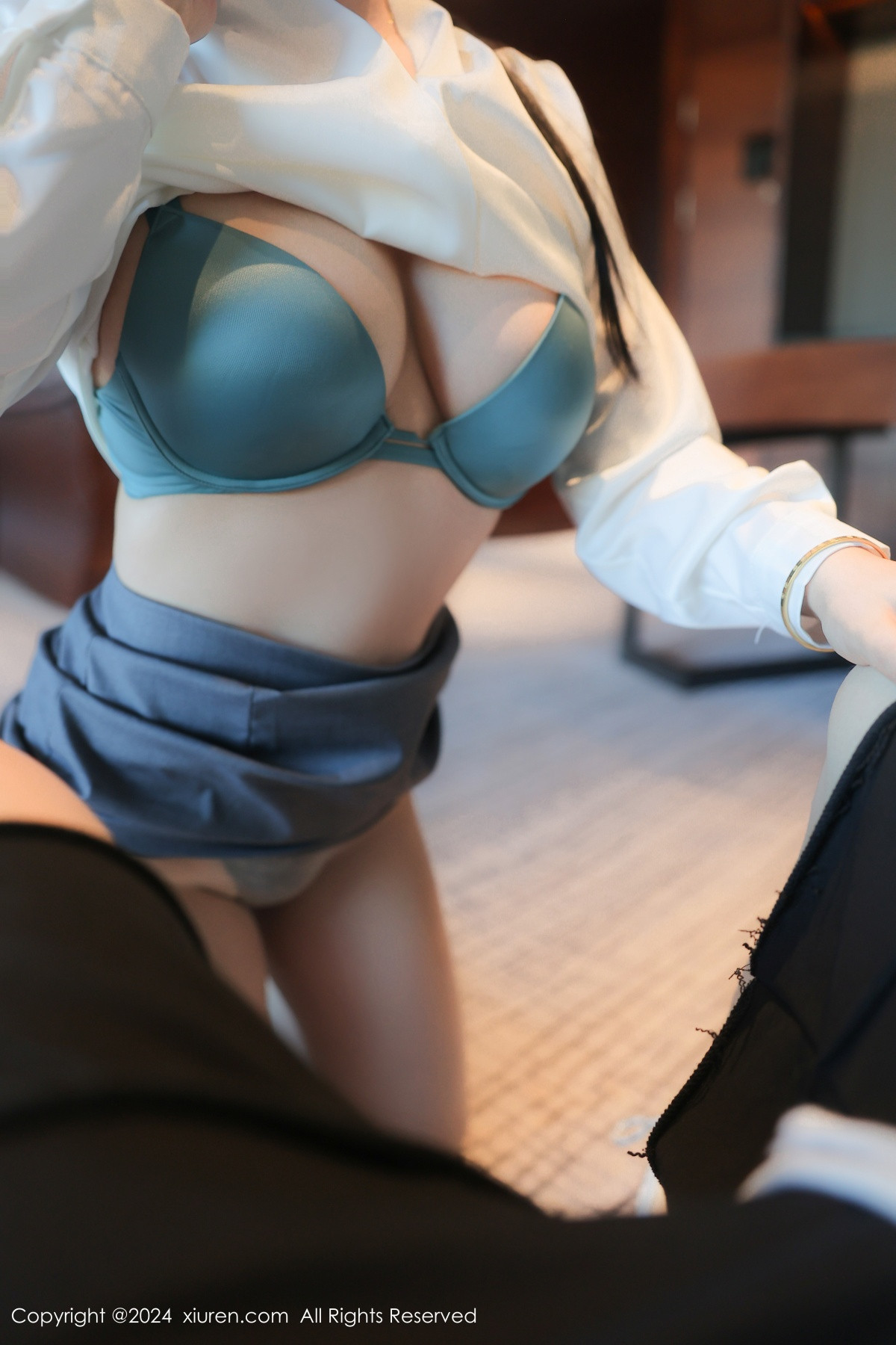 [XiuRen秀人网]第8989期麦田写真 [83P]-033