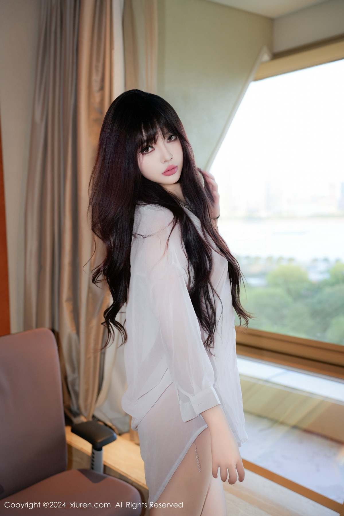[XiuRen秀人网]第9002期酒精阿姨写真 [77P]-002