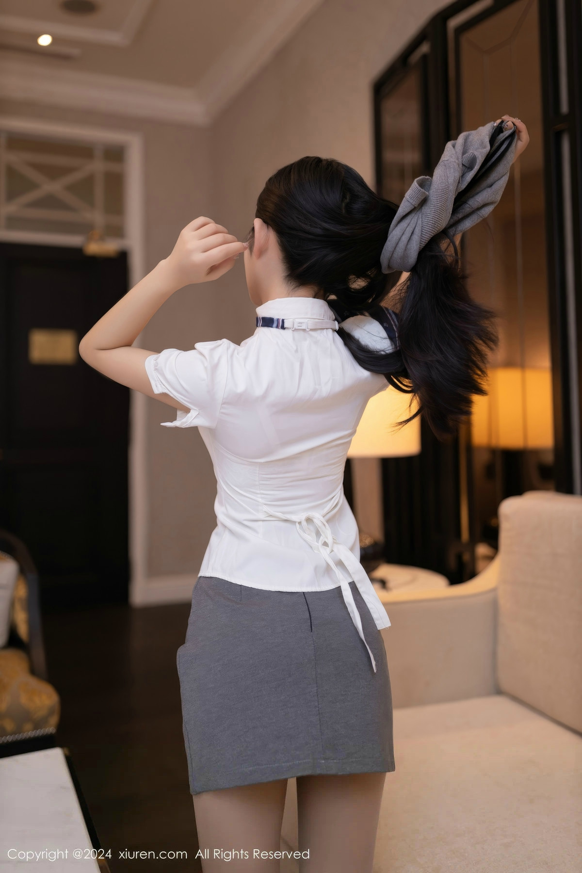 [XiuRen秀人网]第8910期谭小灵写真 [80P]-004