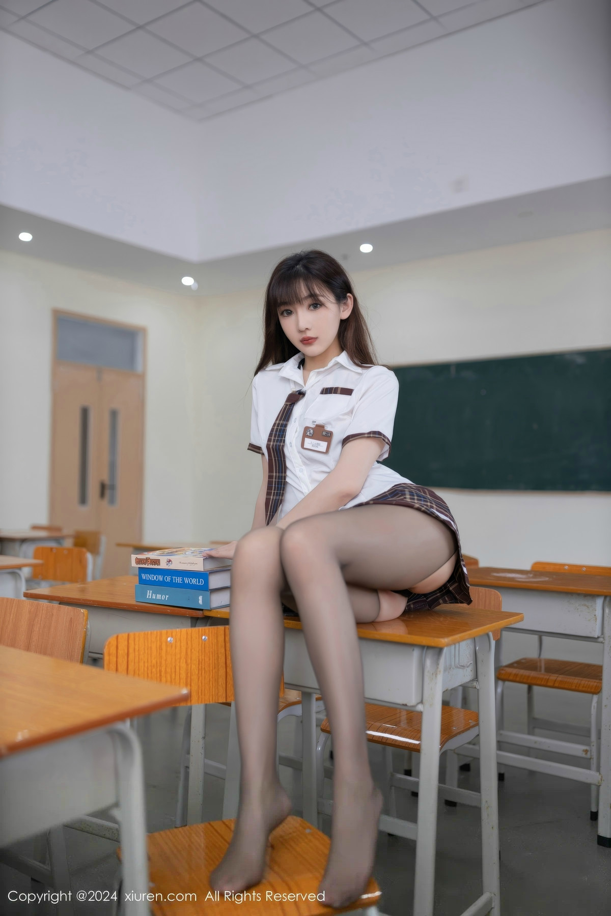 [XiuRen秀人网]第8918期陆萱萱写真 [80P]-003
