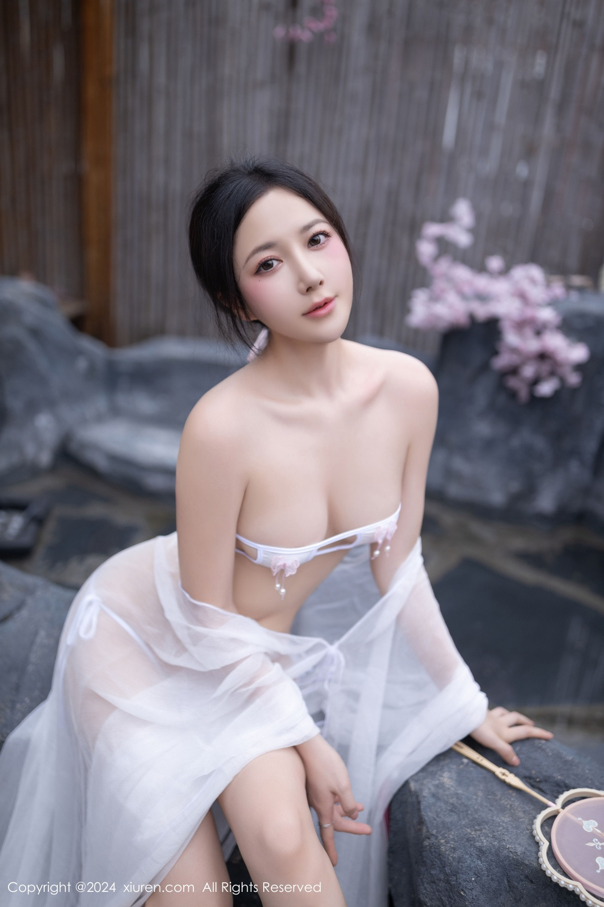 [XiuRen秀人网]第8927期鱼子酱写真 [80P]-019