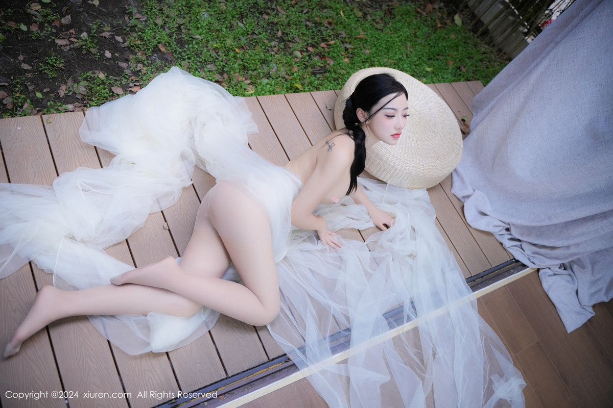 [XiuRen秀人网]第9105期妙可可写真 [84P]-043